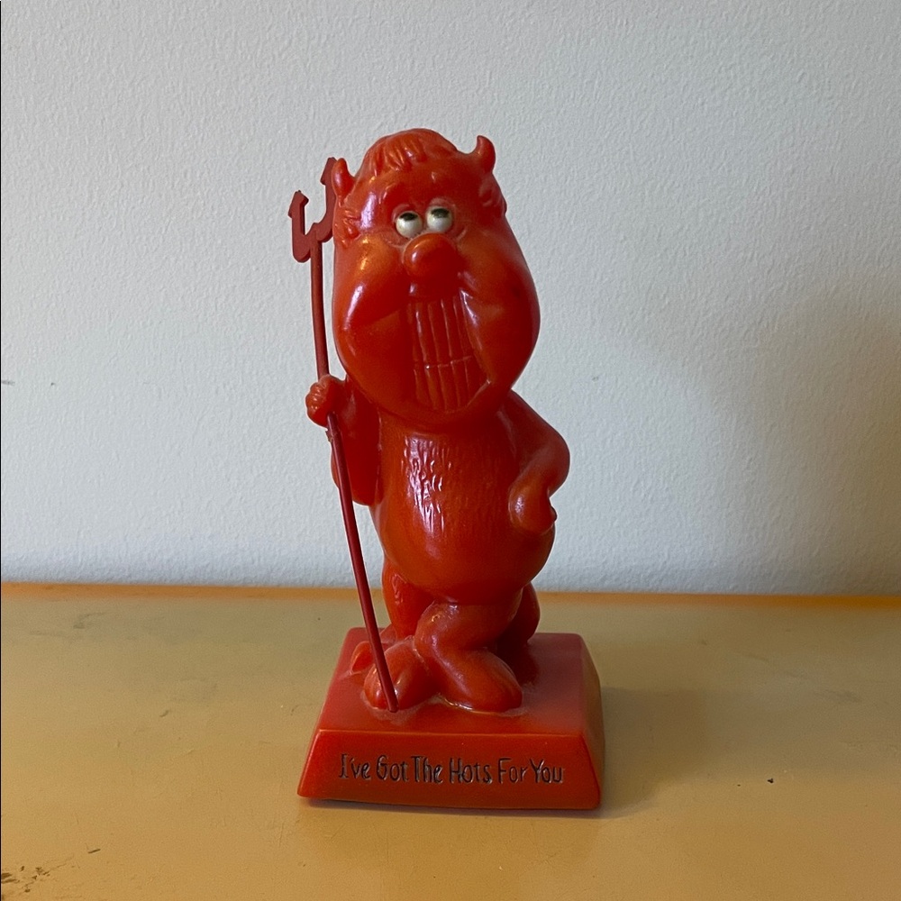 Vintage R&W Berries Collectible Red Devil 1971 “I’ve got the hots for you”